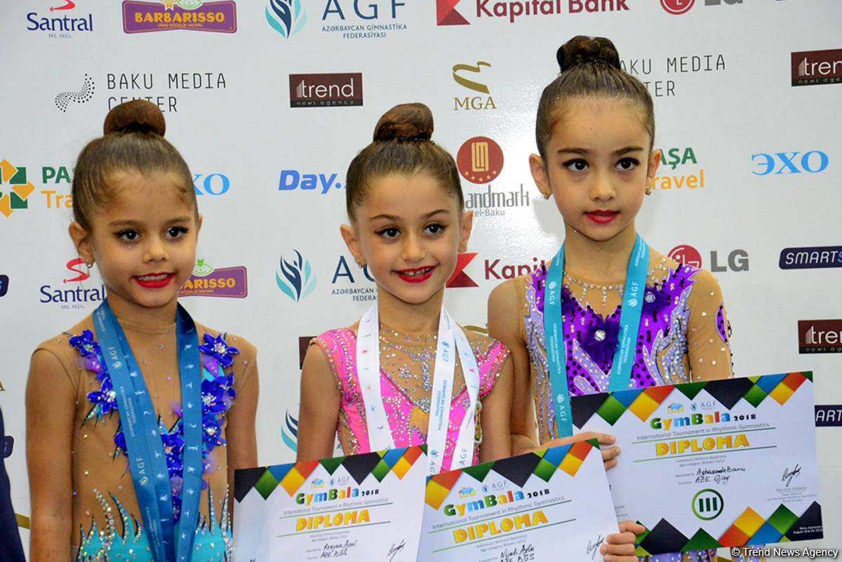 Bədii gimnastika üzrə “GymBala” beynəlxalq turnirinin ilk gününün mükafatçıları mükafatlandırılıb (FOTO)