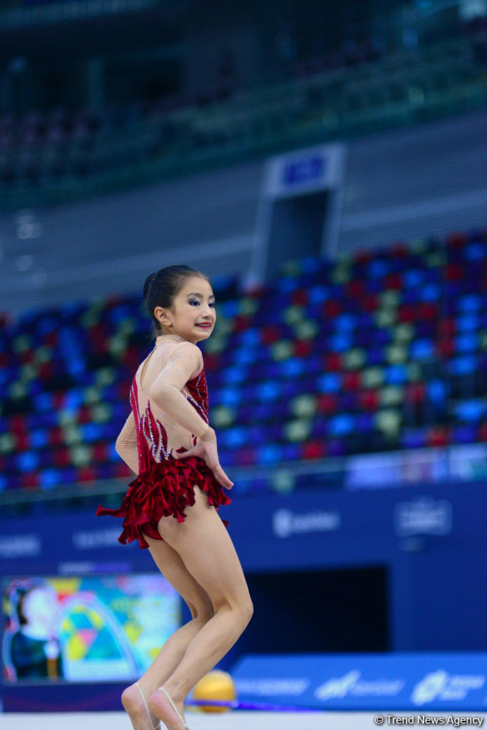Bakıda bədii gimnastika üzrə "GymBala" beynəlxalq turnirinin ikinci gününə start verilib (FOTO)