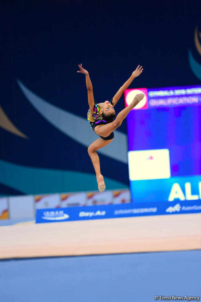 Bakıda bədii gimnastika üzrə "GymBala" beynəlxalq turnirinin ikinci gününə start verilib (FOTO)