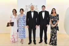 Mehriban Əliyeva: birinci xanım olmağın məsuliyyəti və sərhəd tanımayan xeyirxahlıq (FOTO)