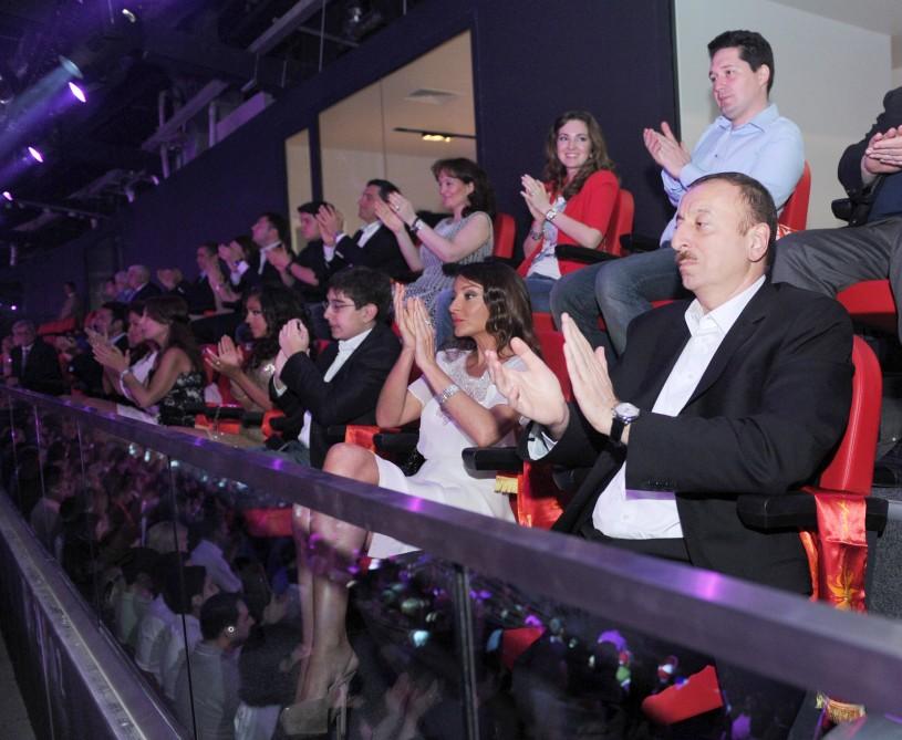 Mehriban Əliyeva: birinci xanım olmağın məsuliyyəti və sərhəd tanımayan xeyirxahlıq (FOTO)