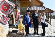 Prezident İlham Əliyev və birinci xanım Mehriban Əliyeva Heydər Əliyev Fondunun təşəbbüsü ilə inşa olunan Dəmirçi Arxeologiya Muzeyinin açılışında iştirak ediblər (FOTO)