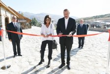 Prezident İlham Əliyev və birinci xanım Mehriban Əliyeva Heydər Əliyev Fondunun təşəbbüsü ilə inşa olunan Dəmirçi Arxeologiya Muzeyinin açılışında iştirak ediblər (FOTO)