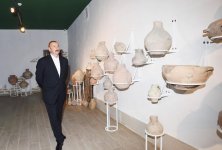 Prezident İlham Əliyev və birinci xanım Mehriban Əliyeva Heydər Əliyev Fondunun təşəbbüsü ilə inşa olunan Dəmirçi Arxeologiya Muzeyinin açılışında iştirak ediblər (FOTO)