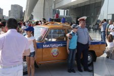 Azərbaycan Avtomobil Federasiyasının təşkilatçılığı ilə klassik avtomobillərin yürüşü və sərgisi keçirilib (FOTO)