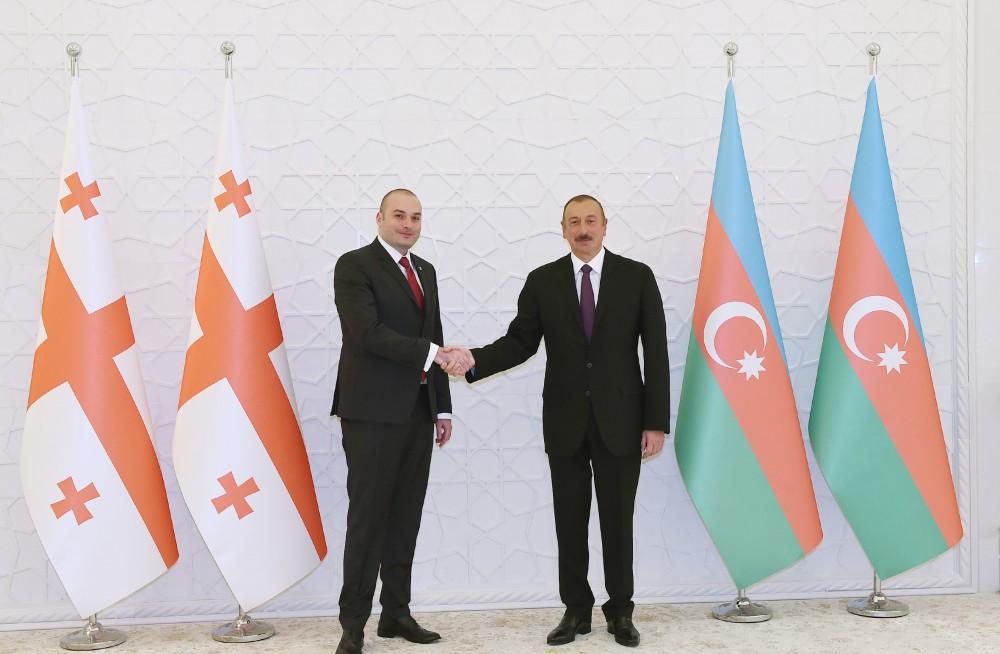 Prezident İlham Əliyev: Azərbaycan və Gürcüstan ticarət dövriyyəsinin artırılması ilə bağlı əlavə səylər göstərməlidir (FOTO) (YENİLƏNİB-2)