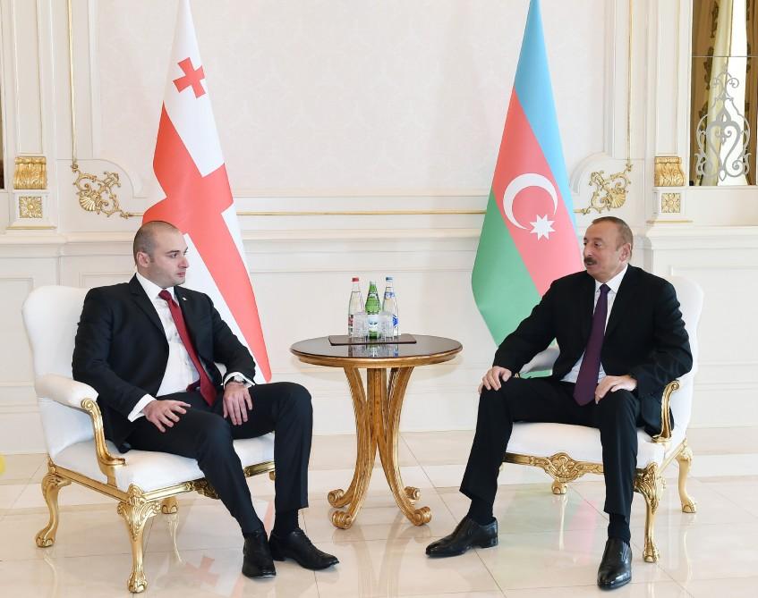 Prezident İlham Əliyev: Azərbaycan və Gürcüstan ticarət dövriyyəsinin artırılması ilə bağlı əlavə səylər göstərməlidir (FOTO) (YENİLƏNİB-2)