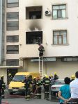 Nərimanovda yaşayış binasında yanğın olub (FOTO)