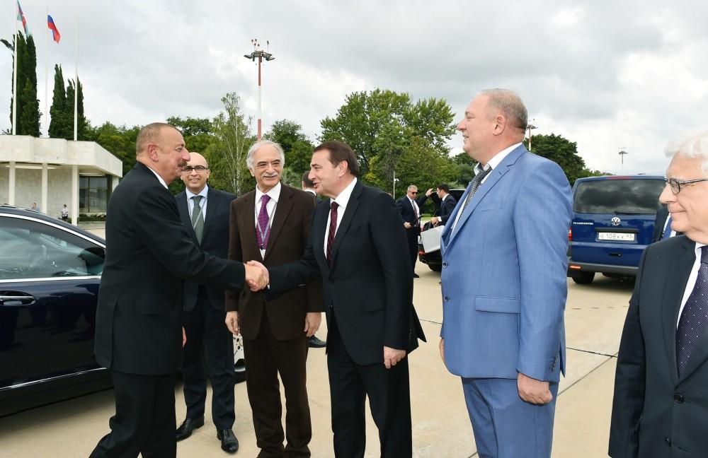 Prezident İlham Əliyevin Rusiyaya rəsmi səfəri başa çatıb (YENİLƏNİB) (FOTO)