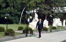 Prezident İlham Əliyev Türkdilli Dövlətlərin Əməkdaşlıq Şurasının VI Sammitində iştirak edib (FOTO) (YENİLƏNİB-3)