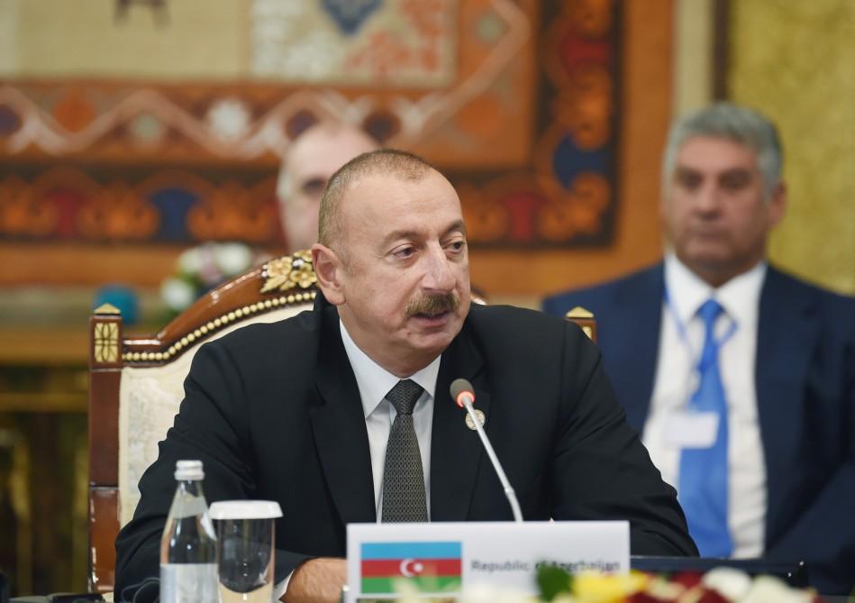 Prezident İlham Əliyev: Bütün dost ölkələri Bakı-Tbilisi-Qars dəmir yolundan istifadə etməyə çağırıram