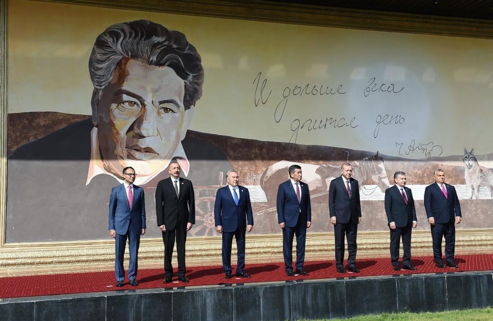Prezident İlham Əliyev Türkdilli Dövlətlərin Əməkdaşlıq Şurasının VI Sammitində iştirak edib (FOTO) (YENİLƏNİB-3)