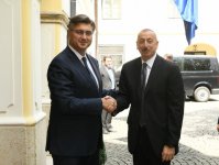 Azərbaycan Prezidenti İlham Əliyev Xorvatiyanın Baş naziri Andrey Plenkoviç ilə işçi nahar edib (FOTO)