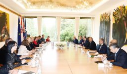 Azərbaycan və Xorvatiya prezidentlərinin geniş tərkibdə görüşü olub (FOTO)