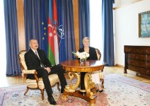 Azərbaycan və Xorvatiya prezidentlərinin təkbətək görüşü olub (FOTO)