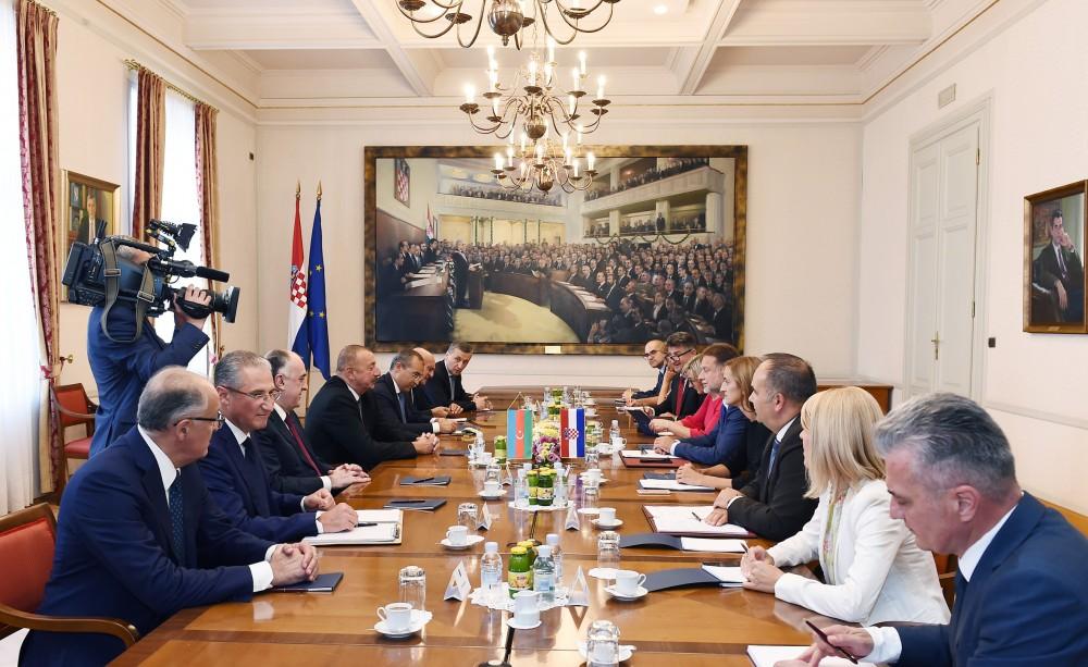 Prezident İlham Əliyev Xorvatiya parlamentinin sədri ilə görüşüb (FOTO)