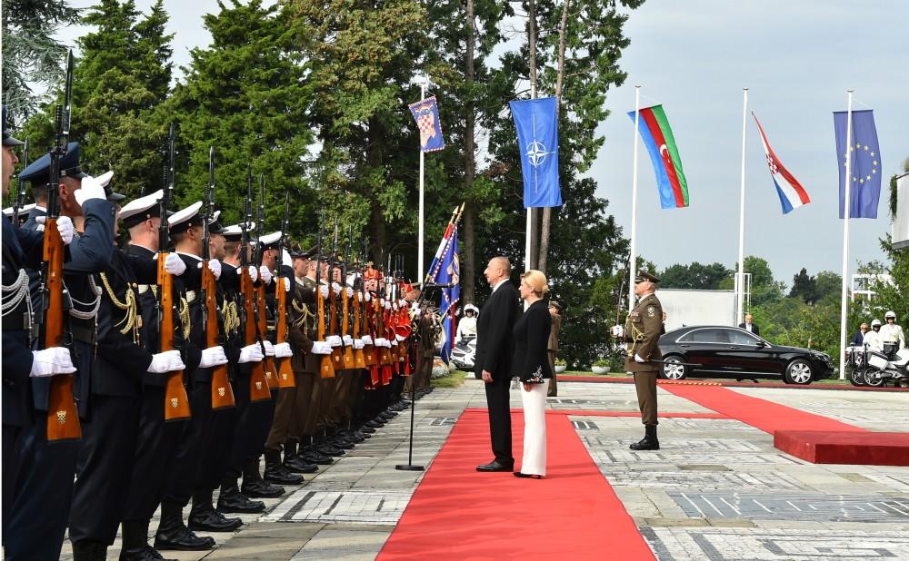 Prezident İlham Əliyevin Zaqrebdə rəsmi qarşılanma mərasimi olub (FOTO)