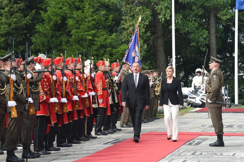 Prezident İlham Əliyevin Zaqrebdə rəsmi qarşılanma mərasimi olub (FOTO)