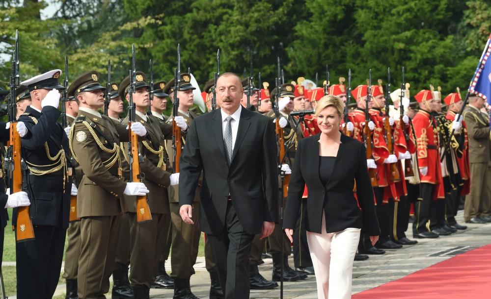 Prezident İlham Əliyevin Zaqrebdə rəsmi qarşılanma mərasimi olub (FOTO)