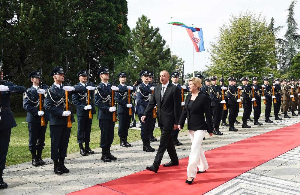 Prezident İlham Əliyevin Zaqrebdə rəsmi qarşılanma mərasimi olub (FOTO)