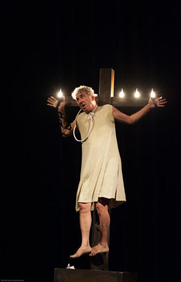 Milli Dram Teatrı Azərbaycanı beynəlxalq teatr festivalında təmsil edəcək (FOTO)