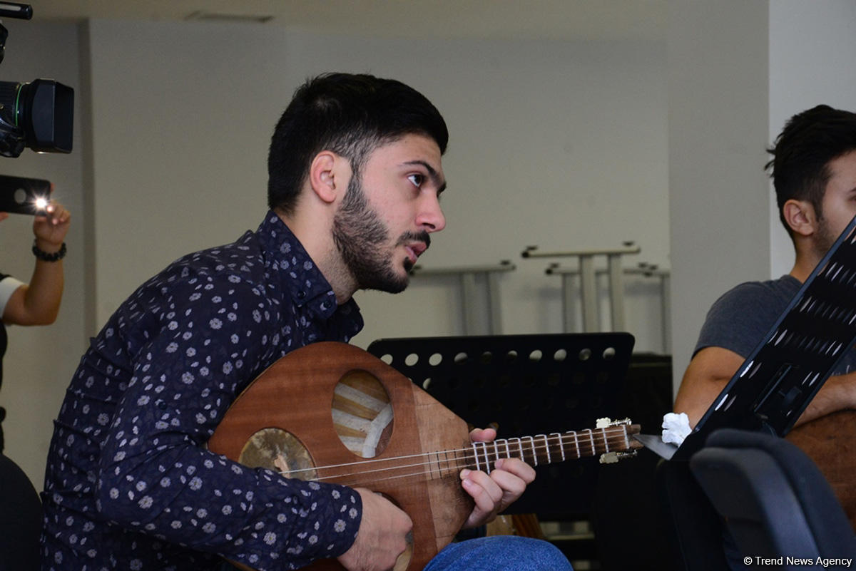 Heydər Əliyev Mərkəzində Nəsimi Festivalının açılışında nadir qədim musiqi alətləri ansamblı çıxış edəcək (FOTO)
