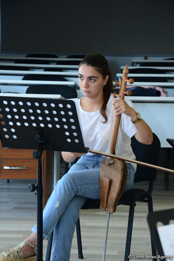 Heydər Əliyev Mərkəzində Nəsimi Festivalının açılışında nadir qədim musiqi alətləri ansamblı çıxış edəcək (FOTO)