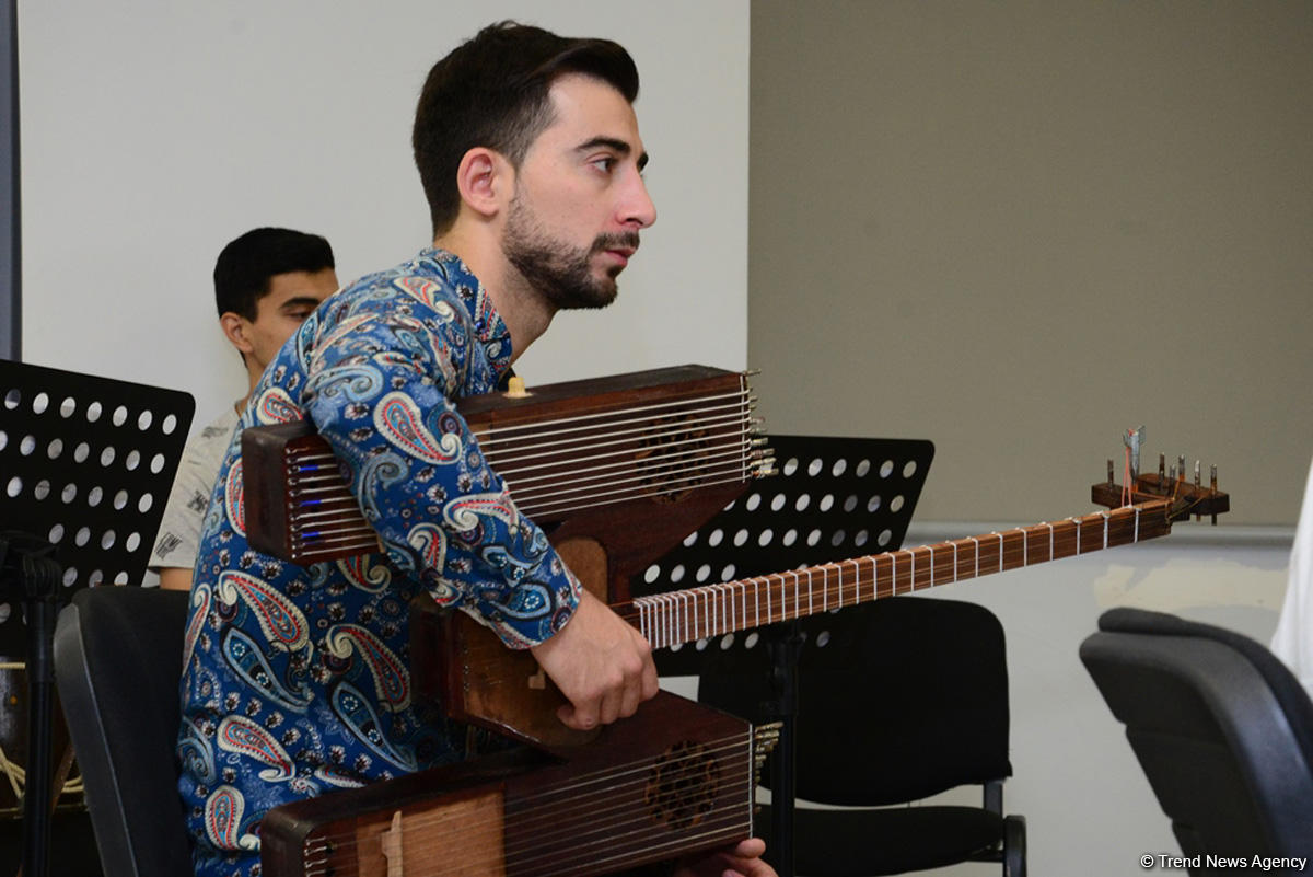 Heydər Əliyev Mərkəzində Nəsimi Festivalının açılışında nadir qədim musiqi alətləri ansamblı çıxış edəcək (FOTO)