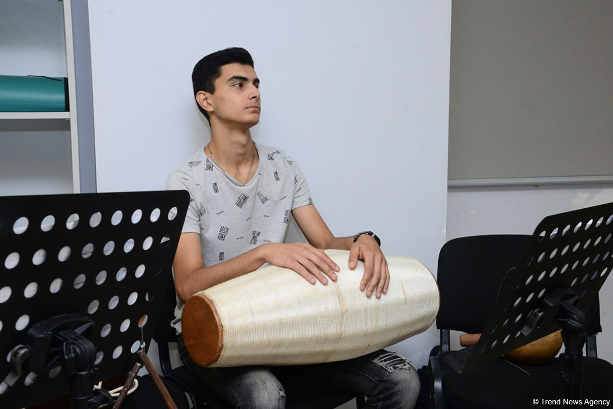 Heydər Əliyev Mərkəzində Nəsimi Festivalının açılışında nadir qədim musiqi alətləri ansamblı çıxış edəcək (FOTO)