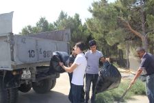 Bilik Fondu Bakıda və Neftçalada təmizlik aksiyaları keçirdi (FOTO)
