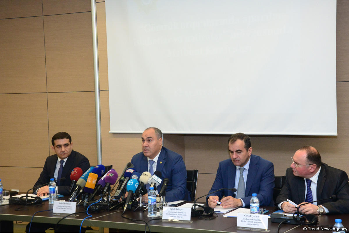 Gömrükdən narkotik keçirməyə cəhd edən 169 nəfər saxlanılıb - 26-sı qadındır (FOTO) (YENİLƏNİB)