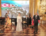 Heydər Əliyev Fondunun təşkilatçılığı ilə Azərbaycan Xalq Cümhuriyyətinin 100 illiyi Varşavada qeyd edilib (FOTO)