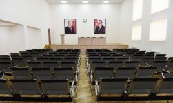 Prezident İlham Əliyev Nardaranda 295 nömrəli tam orta məktəbdə əsaslı təmirdən sonra yaradılan şəraitlə tanış olub (FOTO) (YENİLƏNİB)