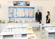 Prezident İlham Əliyev Nardaranda 295 nömrəli tam orta məktəbdə əsaslı təmirdən sonra yaradılan şəraitlə tanış olub (FOTO) (YENİLƏNİB)