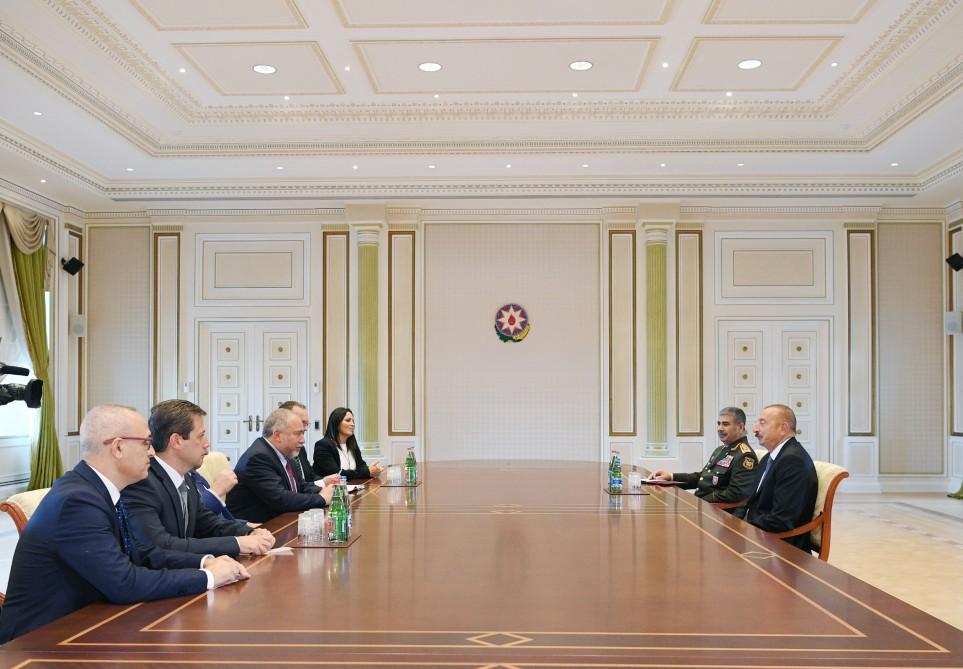 Prezident İlham Əliyev İsrailin müdafiə nazirini qəbul edib (YENİLƏNİB)