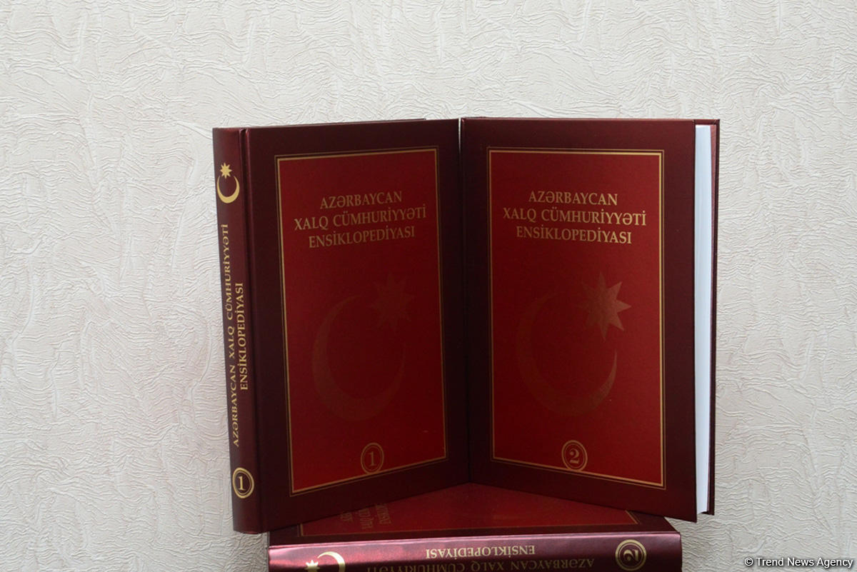 AMEA prezidenti: Bakının erməni-bolşevik işğalından azad edilməsi Azərbaycan tarixinin ən şanlı hadisələrindəndir (FOTO)
