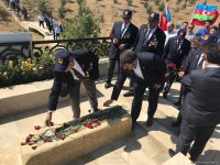 Şamaxıda türk əsgərinin şərəfinə ucaldılmış abidənin əsaslı yenidənqurmadan sonra açılışı olub (FOTO)