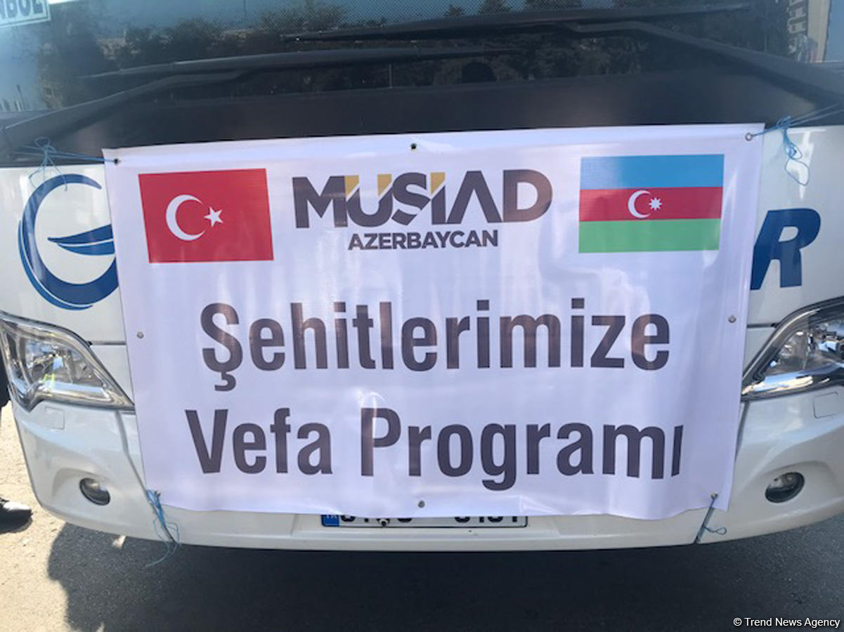 Şamaxıda türk əsgərinin şərəfinə ucaldılmış abidənin əsaslı yenidənqurmadan sonra açılışı olub (FOTO)