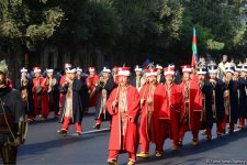 Bakının azad edilməsinin 100 illiyinə həsr olunmuş parad - FOTOSESSİYA