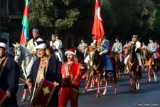 Bakının azad edilməsinin 100 illiyinə həsr olunmuş parad - FOTOSESSİYA