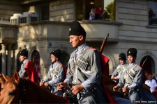 Bakının azad edilməsinin 100 illiyinə həsr olunmuş parad - FOTOSESSİYA
