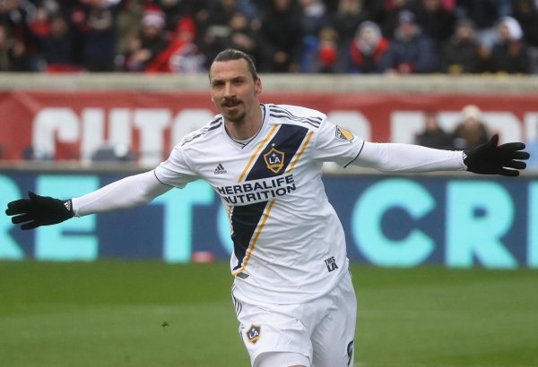 İbrahimoviç "Los Angeles Galaxy" ilə ayrılır