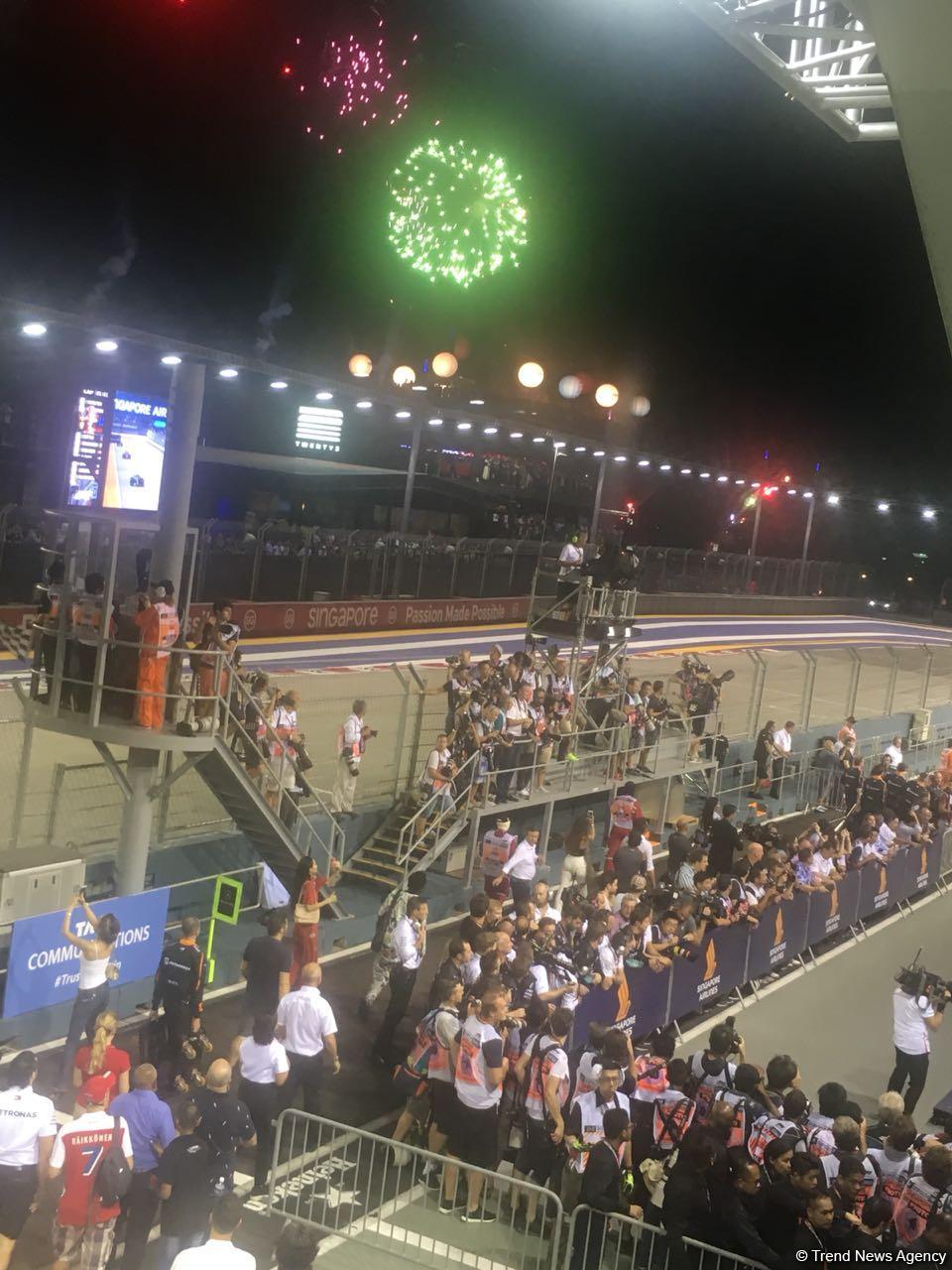 "Formula-1" Sinqapur Qran-Prisinin sonuncu günündən reportaj (FOTO/VİDEO)