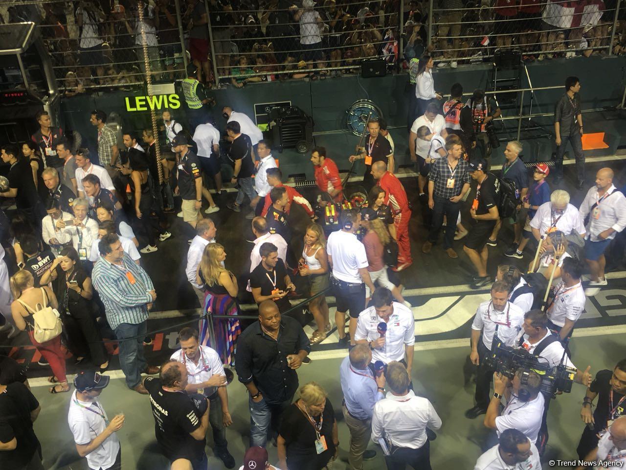 "Formula-1" Sinqapur Qran-Prisinin sonuncu günündən reportaj (FOTO/VİDEO)