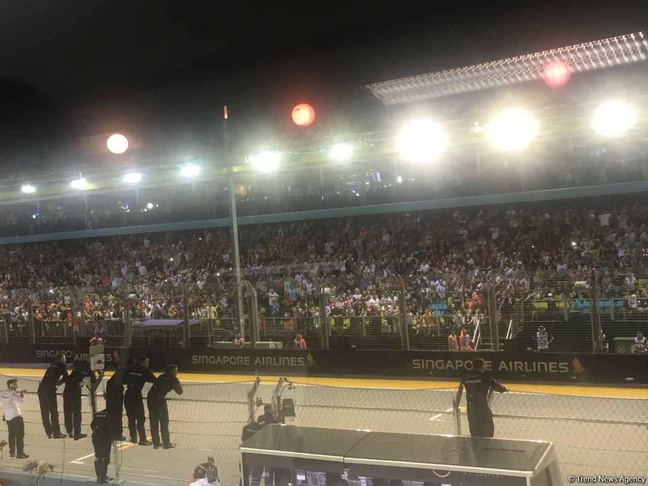 "Formula-1" Sinqapur Qran-Prisinin sonuncu günündən reportaj (FOTO/VİDEO)