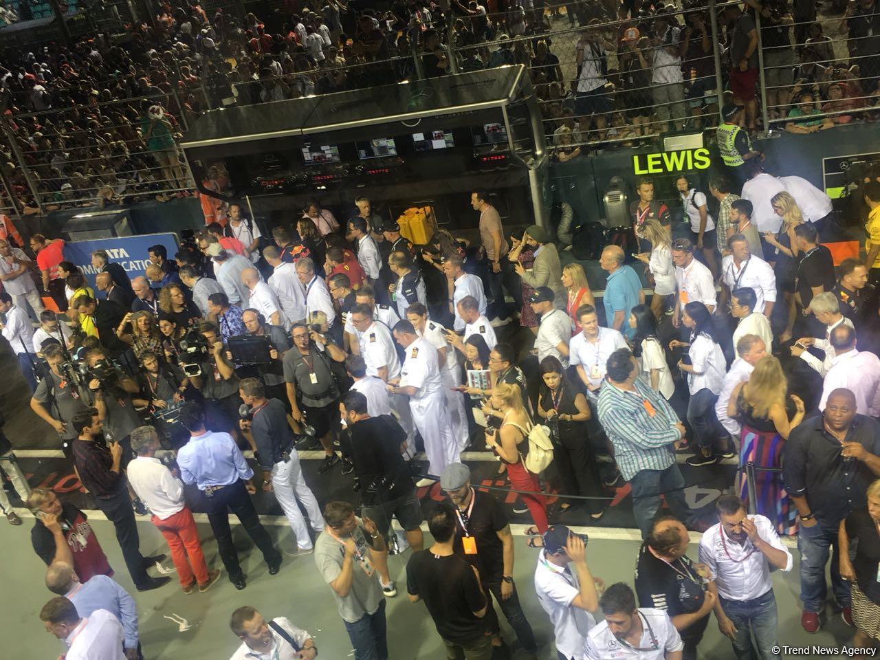 "Formula-1" Sinqapur Qran-Prisinin sonuncu günündən reportaj (FOTO/VİDEO)