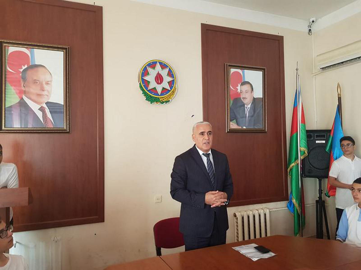Bilik Fondu ilk dərs günündə maarifləndirici mühazirələr təşkil edib (FOTO)