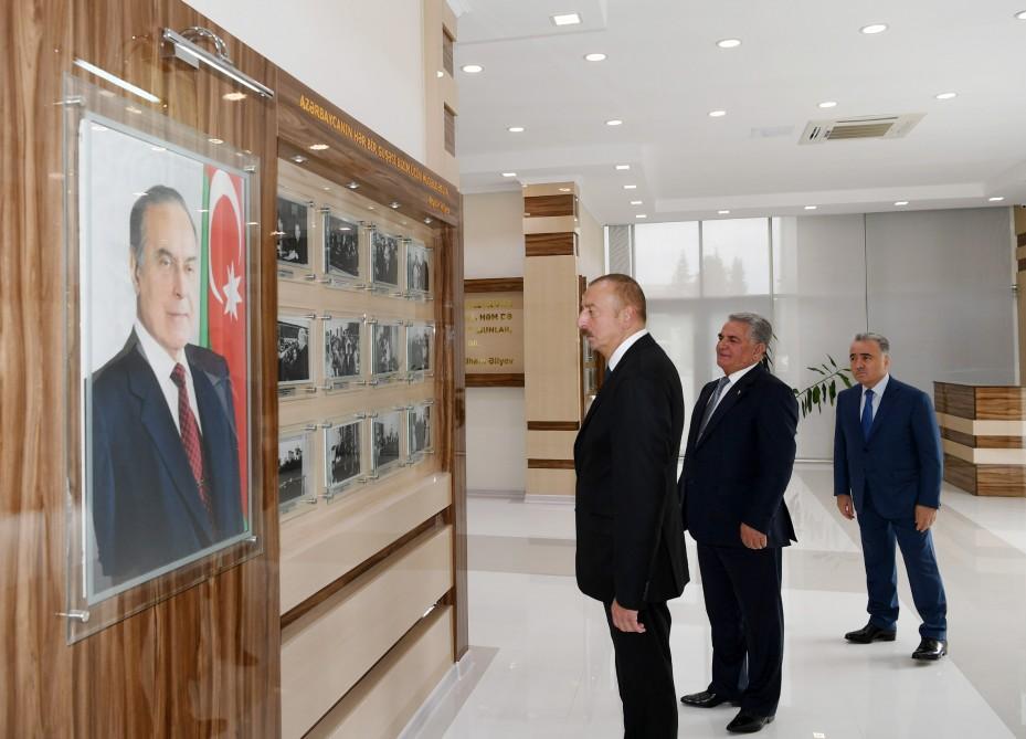 Prezident İlham Əliyev Biləsuvarda Gənclər Evinin açılışında iştirak edib (FOTO)