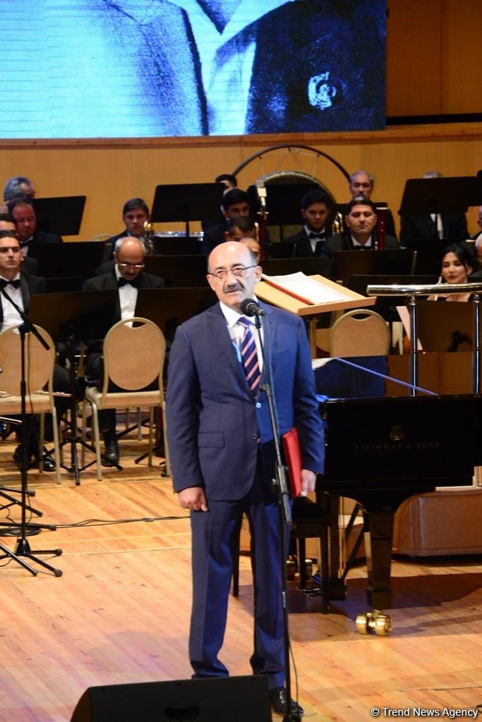 Üzeyir Hacıbəyli X Beynəlxalq Musiqi Festivalının təntənəli açılış mərasimi olub (FOTO)
