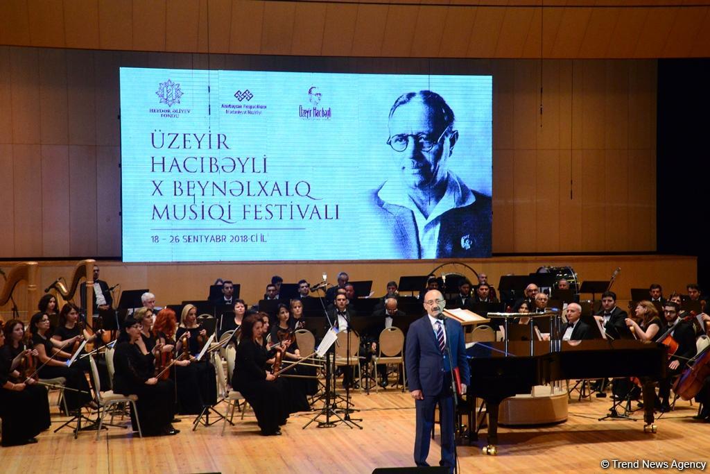 Üzeyir Hacıbəyli X Beynəlxalq Musiqi Festivalının təntənəli açılış mərasimi olub (FOTO)
